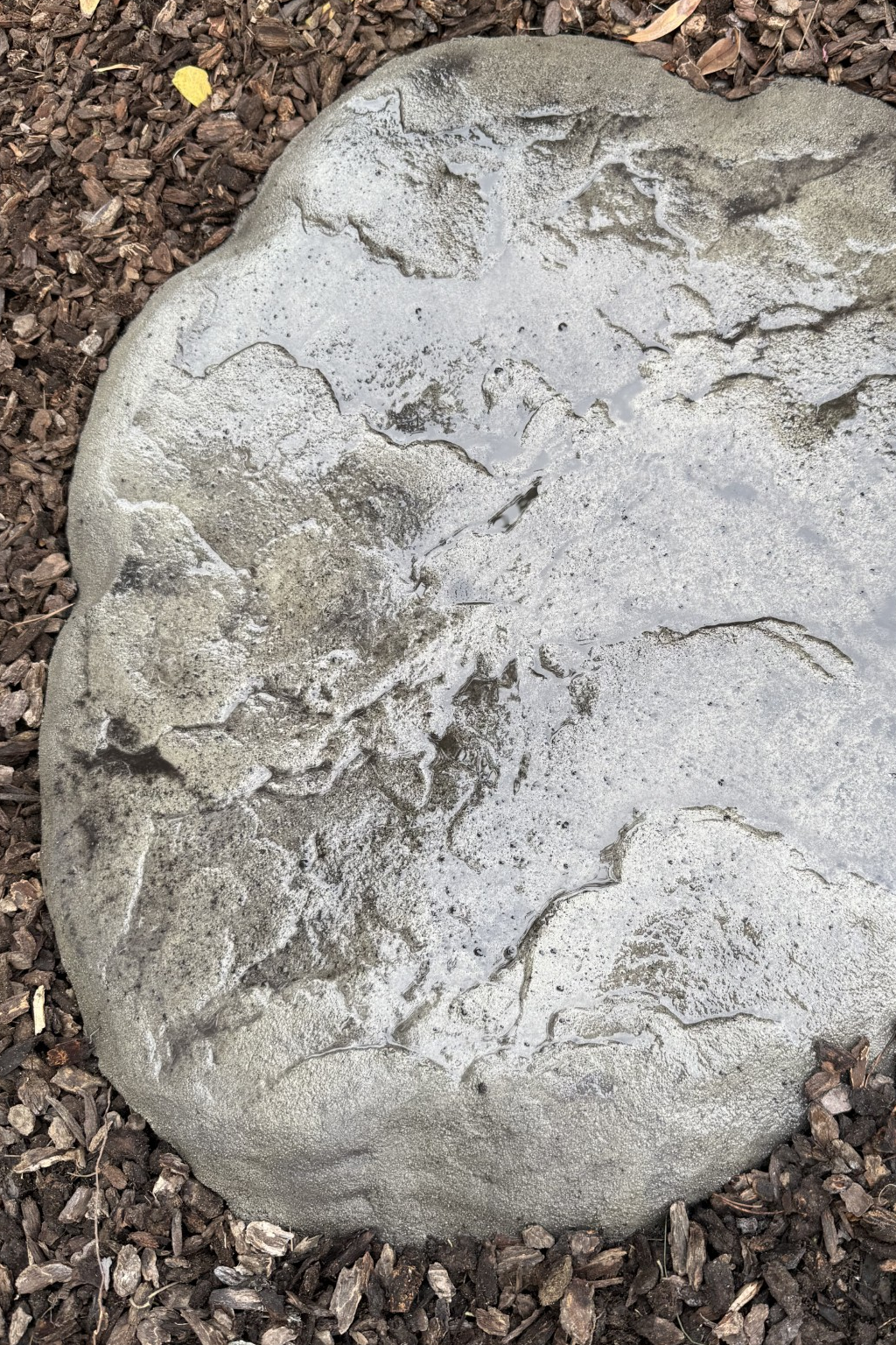 RoundSteppingStoneClose